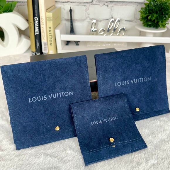 Louis Vuitton Navy Blue Suede Leather Jewelry Storage Pouches ONE POUCH NEW - Picture 1 of 7